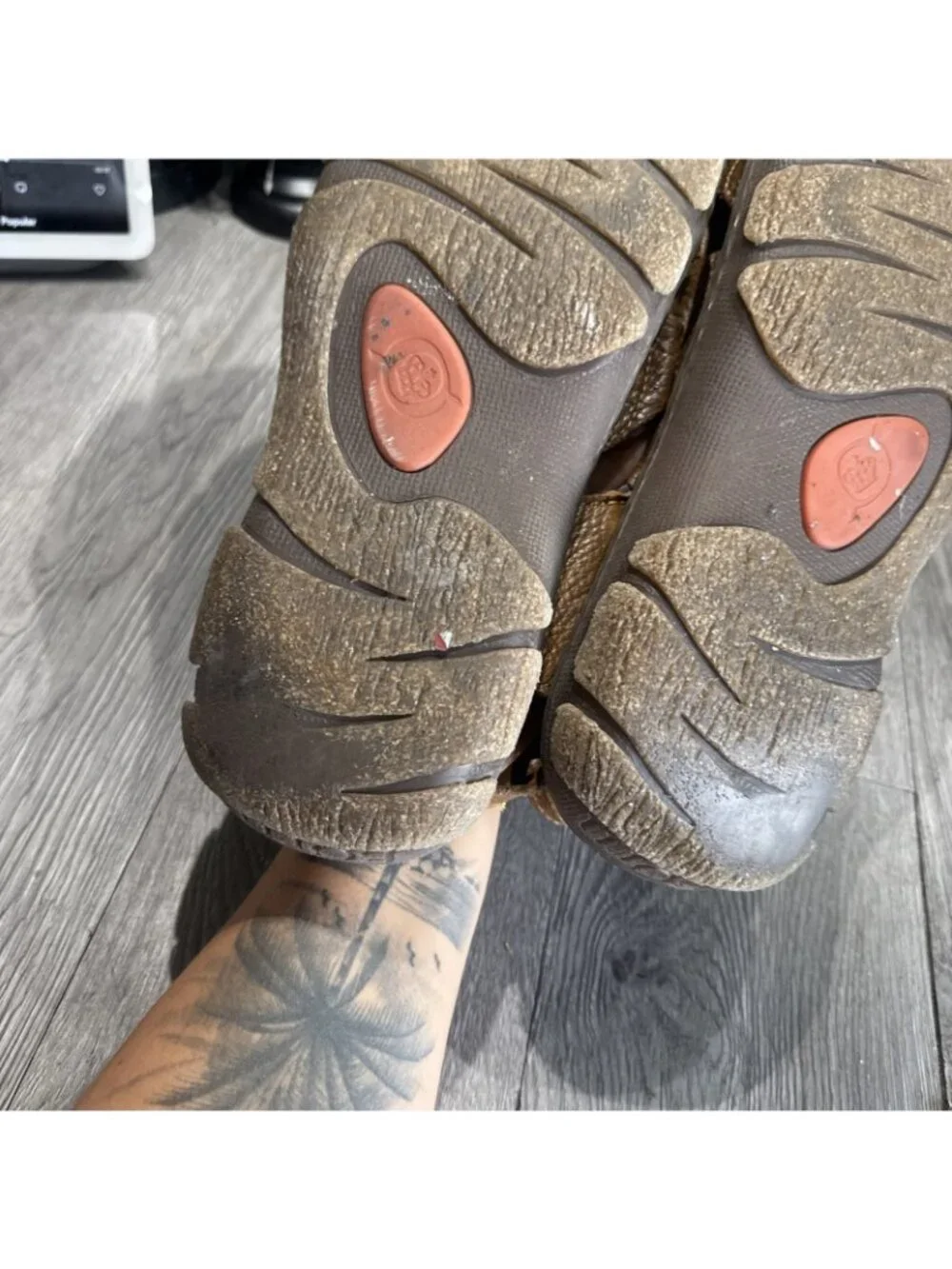 Mens Born Connor Fisherman Sandals Shoes Chestnut Brown Size 13 M $120